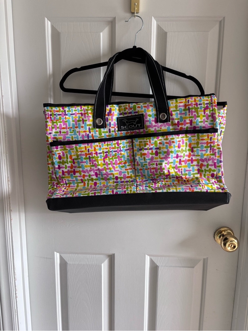 SCOUT Uptown Girl Pocket Tote Multicolor Print Water Resistant Utility Bag